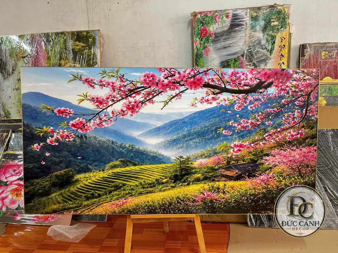 Tranh Tráng Gương Hoa Đào Mùa Xuân