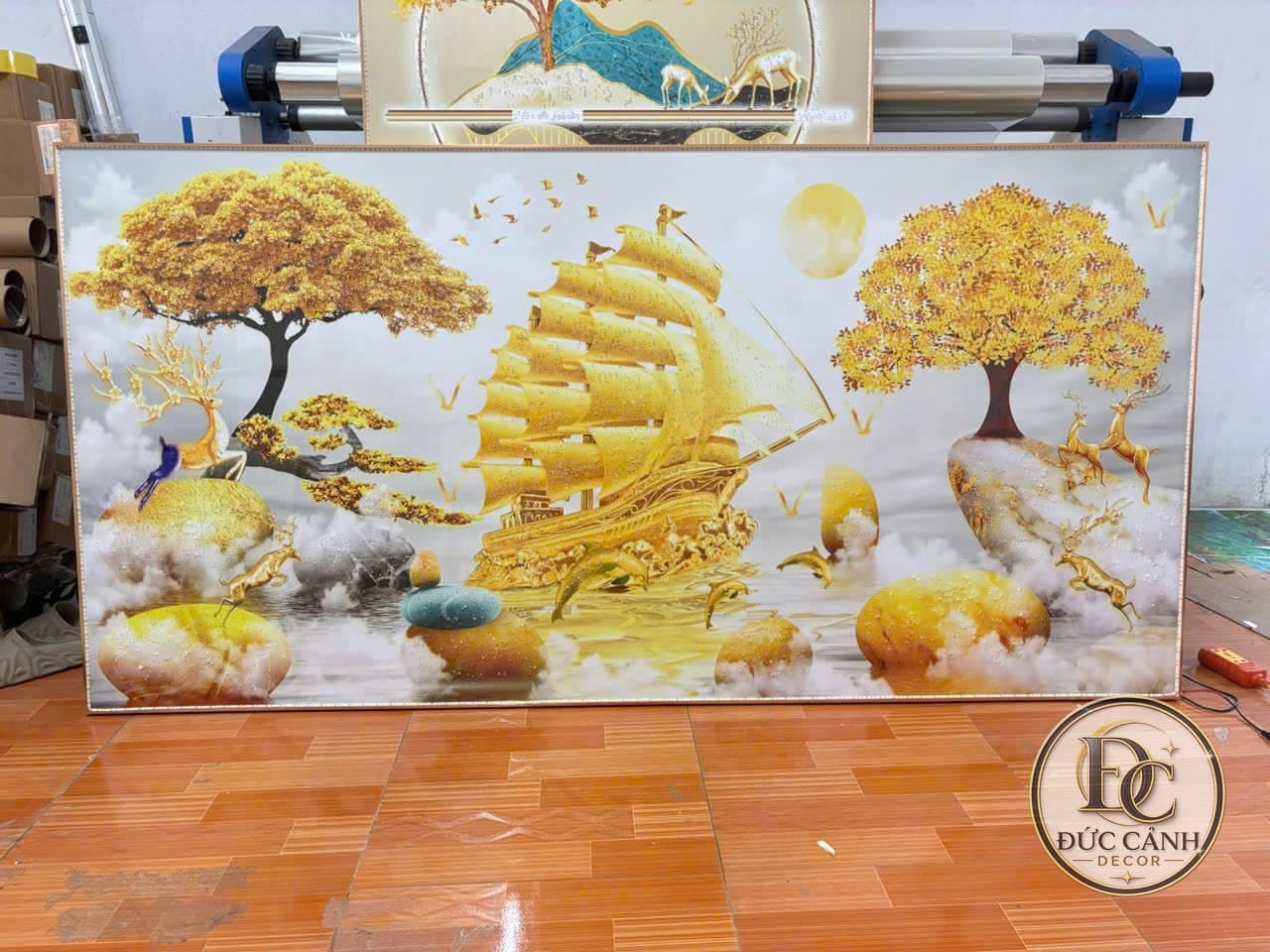 Tranh Thuận Buồm Xuôi Gió Vàng Kim