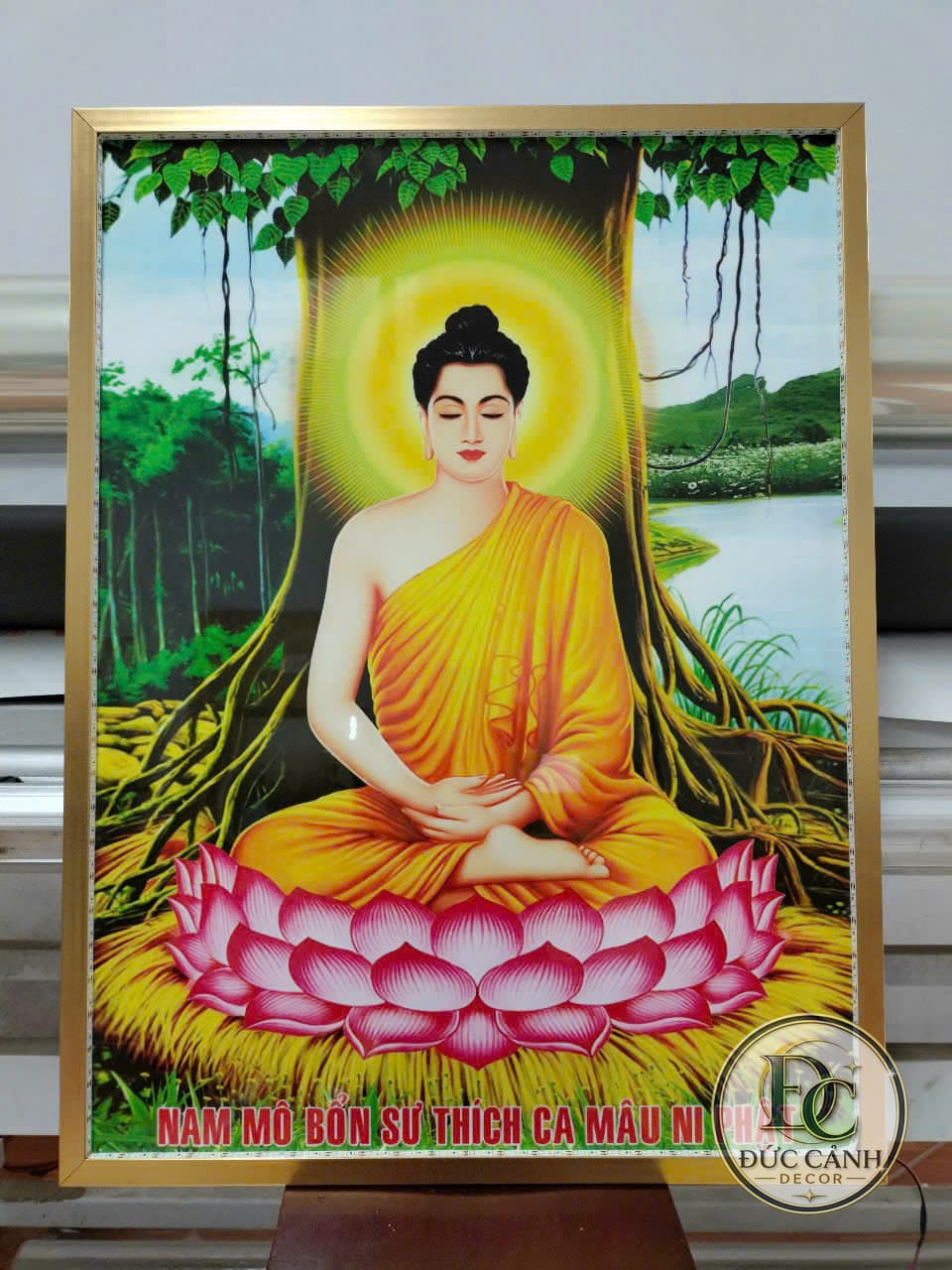Tranh Tráng Gương Phật Bổn Sư Thích Ca Mâu Ni Tọa Tháp Sen
